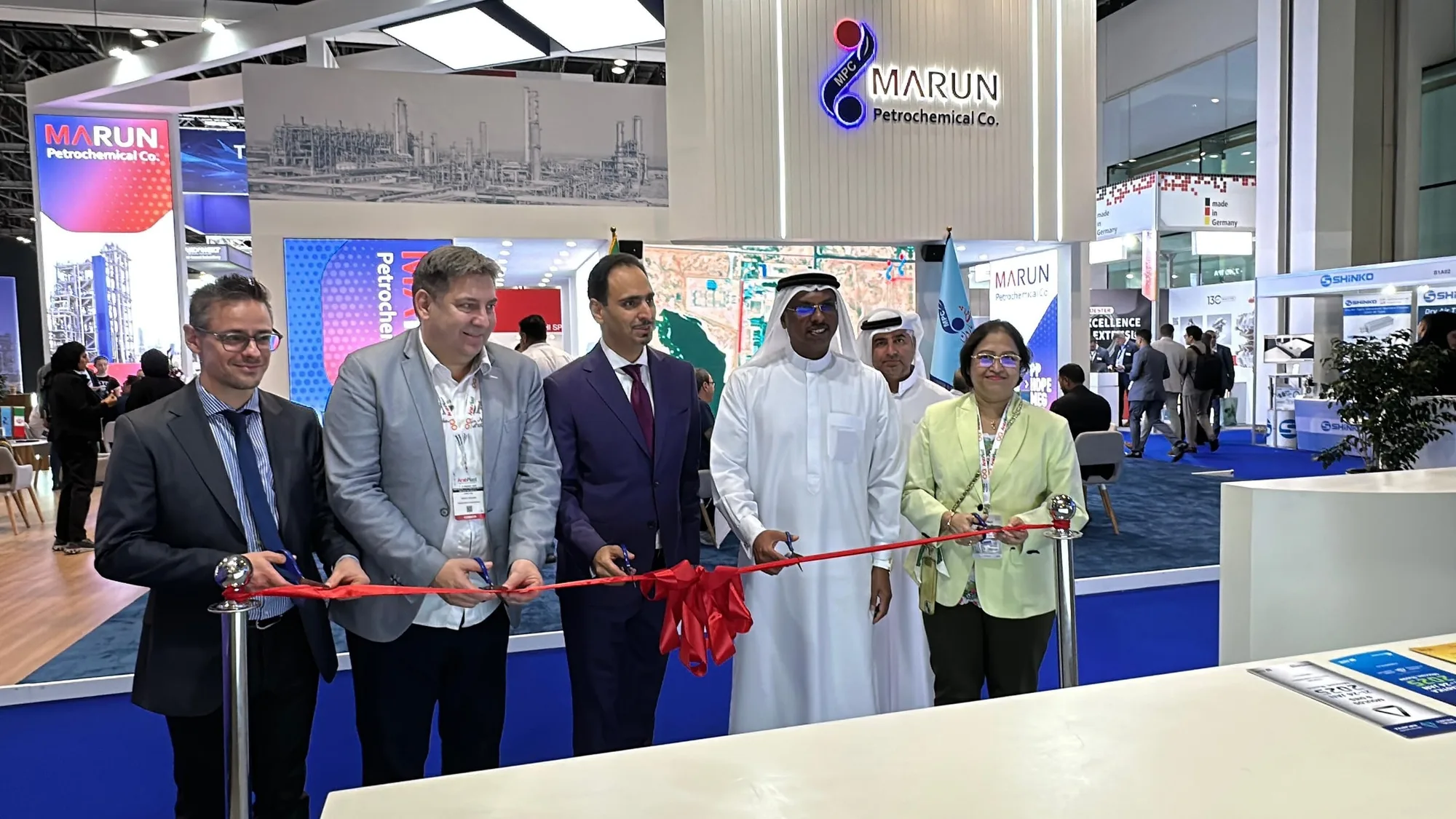Organisers of four international plastics exhibitions cutting the ribbon at the BS Expo pavilion
